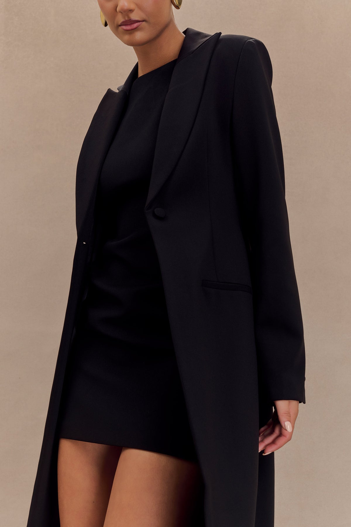 Caviar Suiting Coat - Black