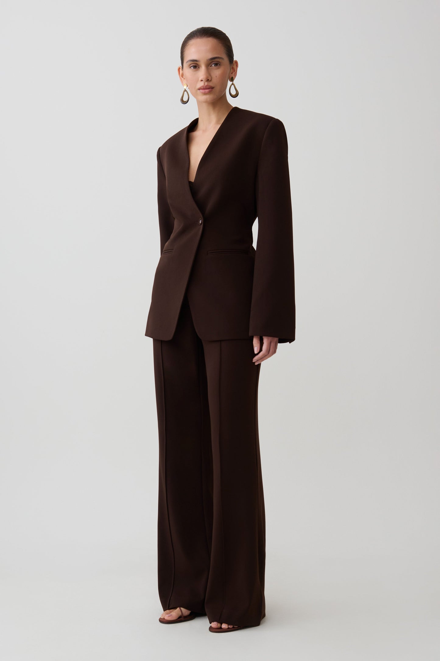Darcie Fit And Flare Suiting Pants - Dark Chocolate