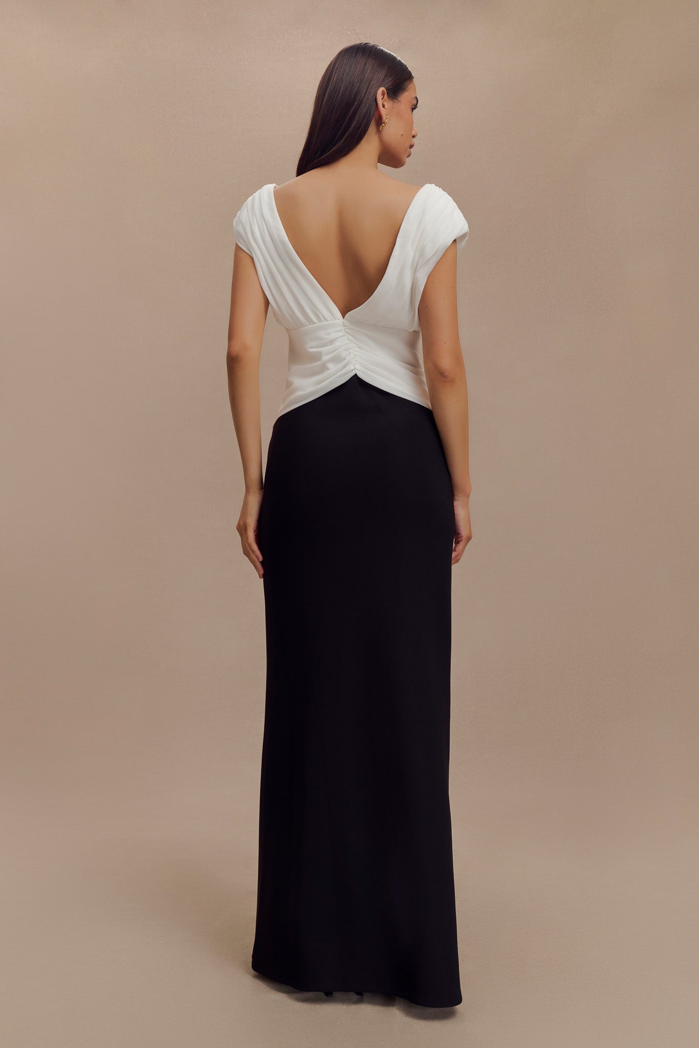Monique Contrast Maxi Dress - Black #2