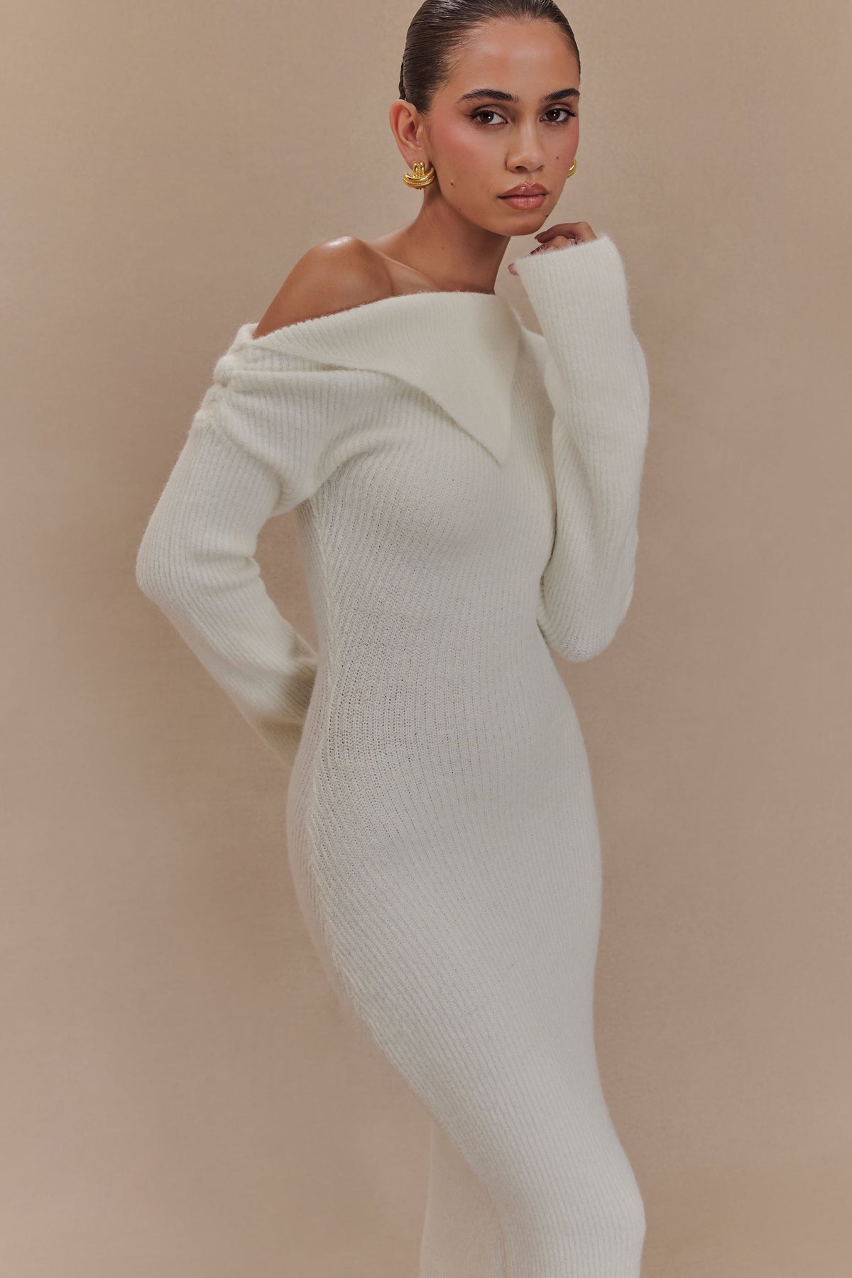Magenta One Shoulder Fluffy Knit Midi Dress - Ivory #3
