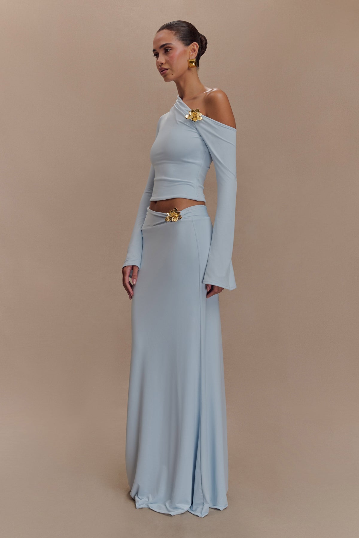 Ainsley Asymmetrical Long Sleeve Top With Floral Hardware - Pale Blue #4