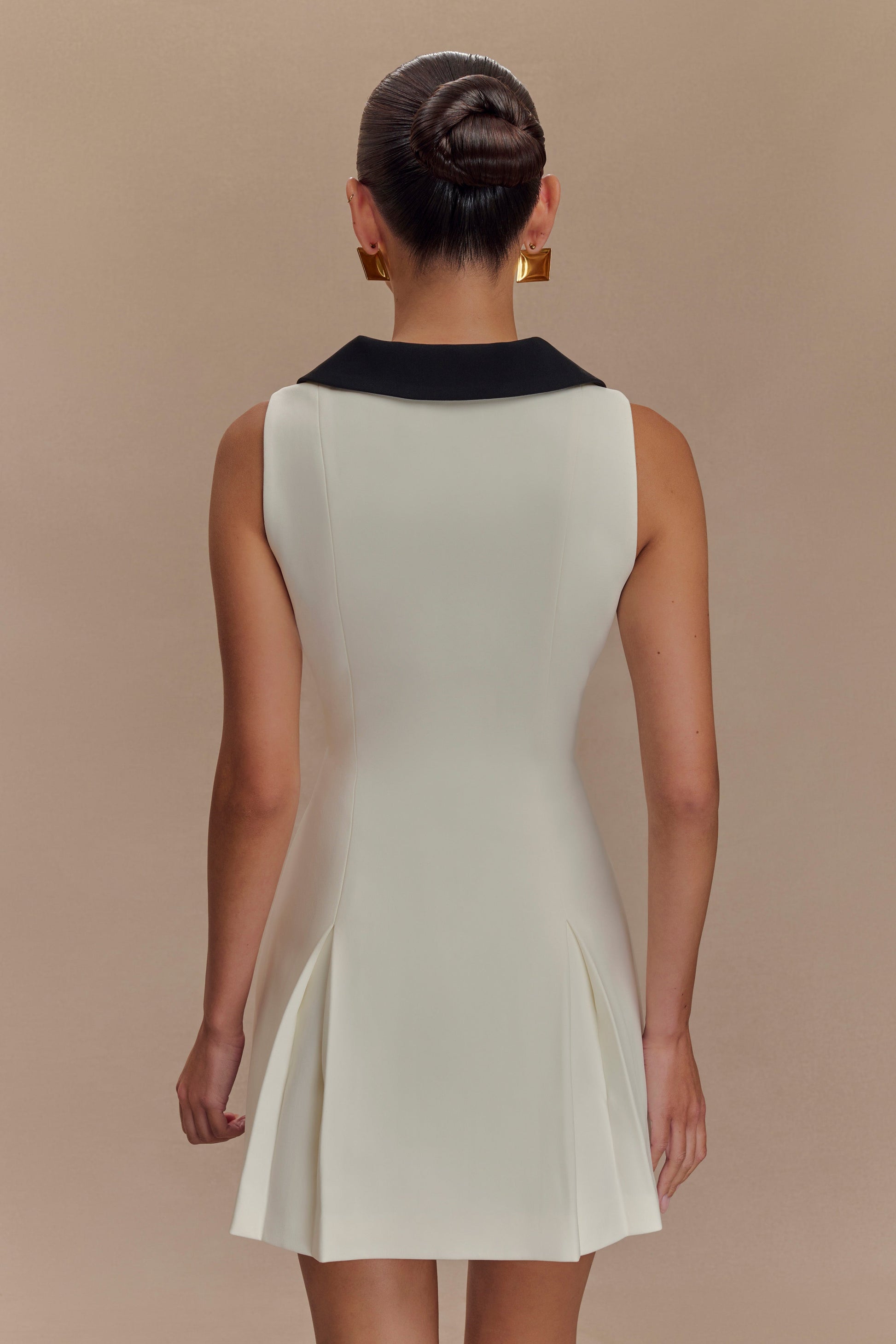 Oli Sleeveless Contrast Mini Dress - Ivory/Black #4