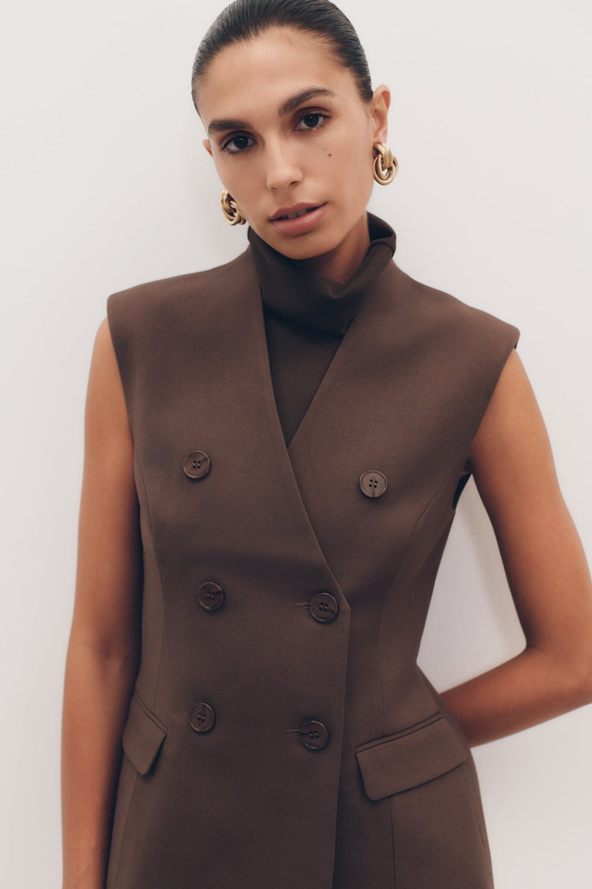 Penelope Suiting Sleeveless Blazer - Chocolate #2