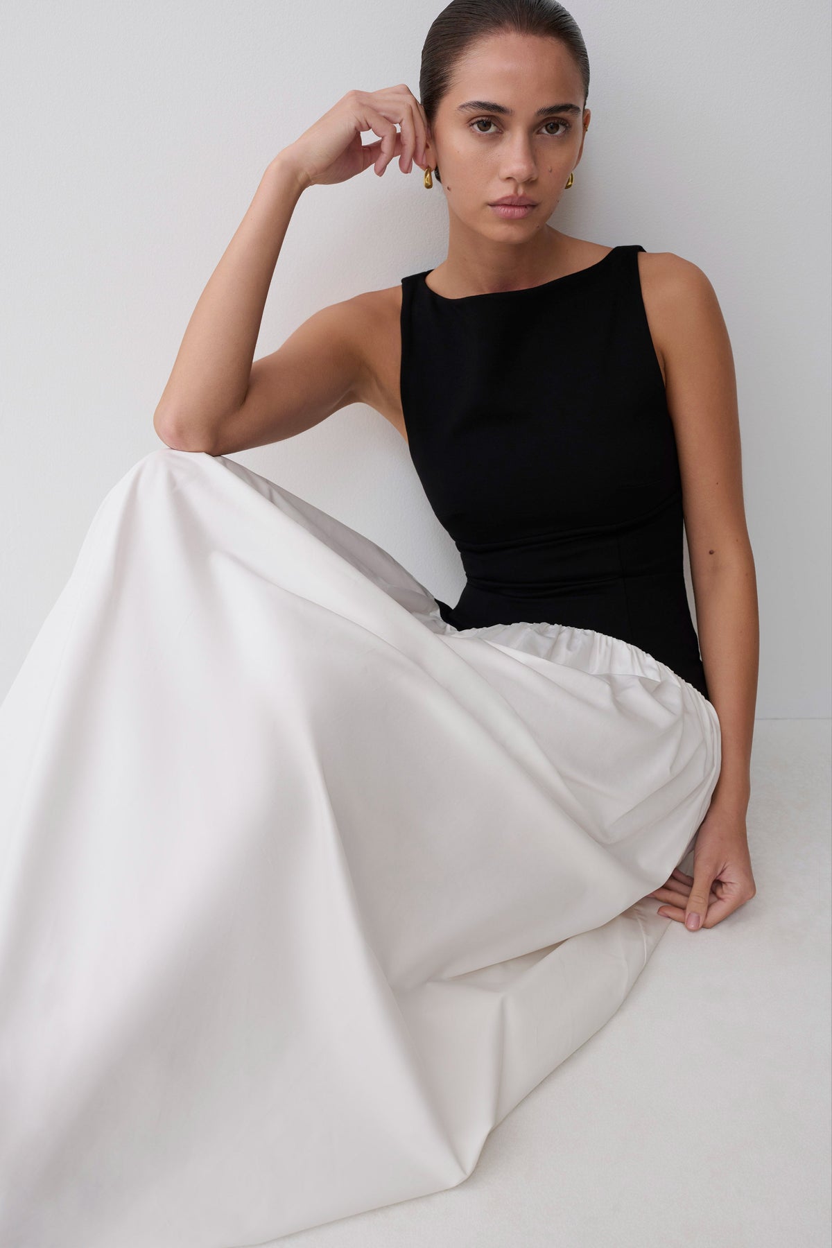 Acacia Contrast Sleeveless Maxi Dress - Black/White #6