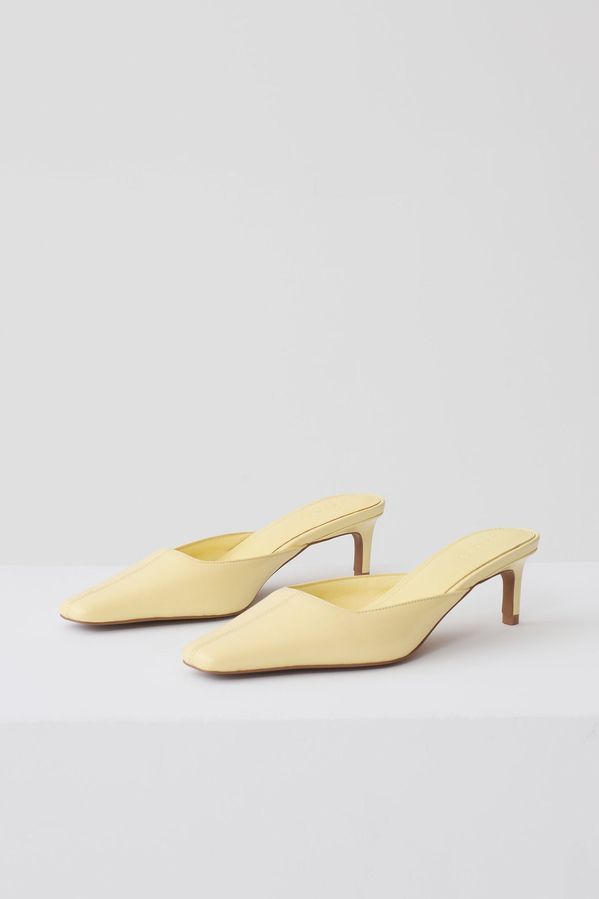 Stevie Pointed Square Toe Mule - Lemon