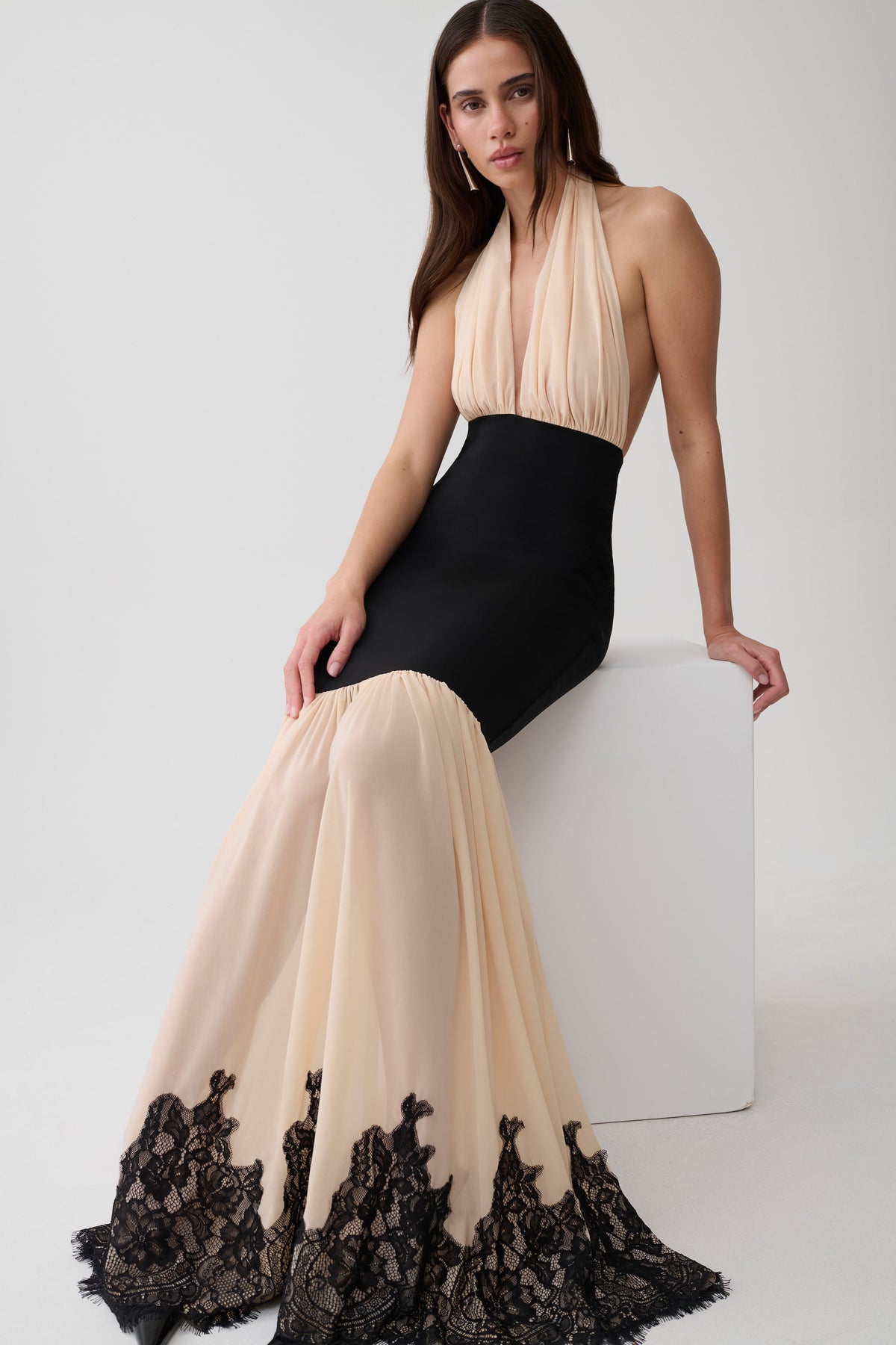 Leeana Jersey And Lace Halter Maxi Dress - Black/Nude
